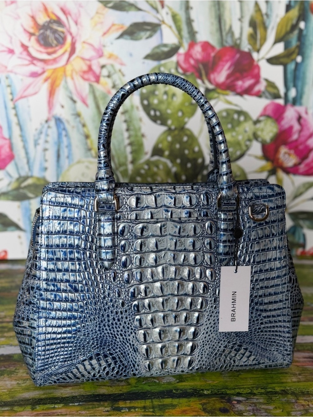 NWT Brahmin Costal Blue Small Finley handbag - Picture 9 of 15
